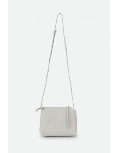 BRIDGET ITALIAN LEATHER CROSSBODY BAG IN BUTTER WHITE s'inspire de l'anatomie humaine