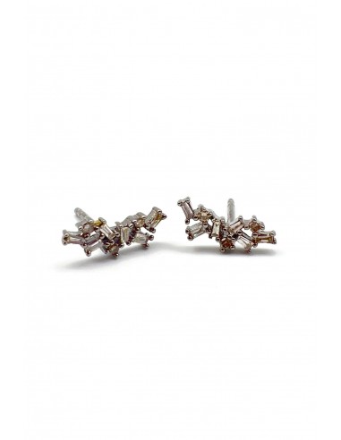 Sterling Silver Diamond Cluster Climber Studs est présent 