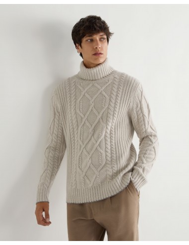 Men's Portobello Cable Roll Neck Cashmere Jumper Pebble Grey est présent 