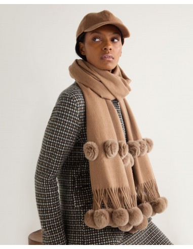 Women's Davos Fur Bobble Woven Shawl Dark Tan Brown paiement sécurisé