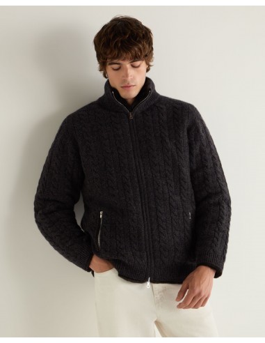 Men's Aspen Cashmere Cable Fur Cardigan Granite Grey en stock